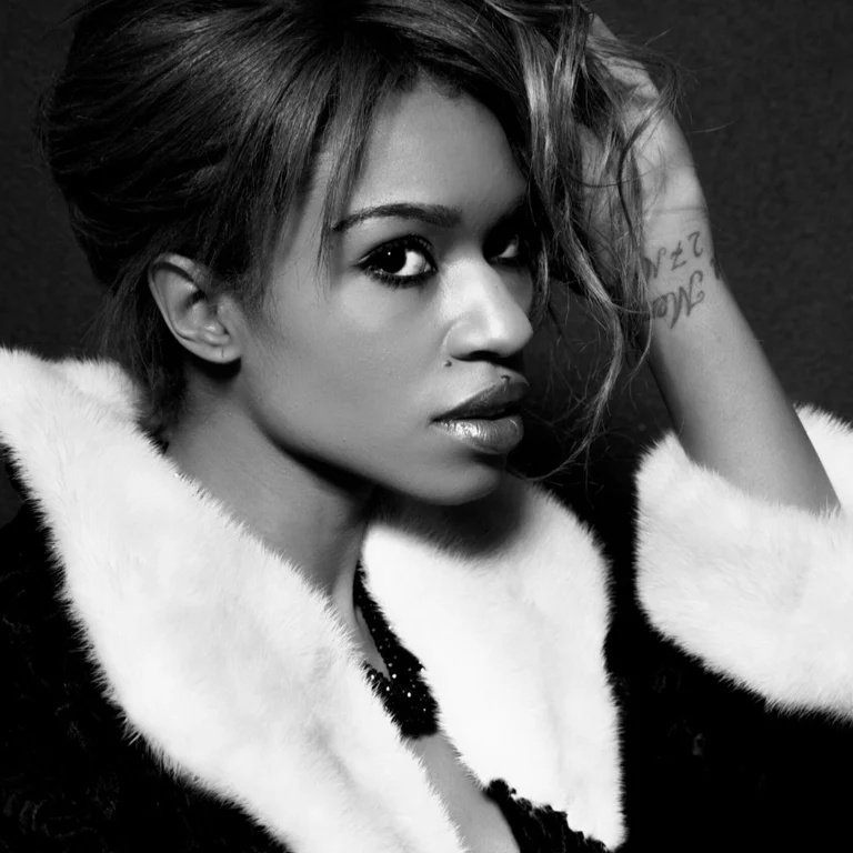 Instagram post from official.fbfotografie. This post is in position 3.