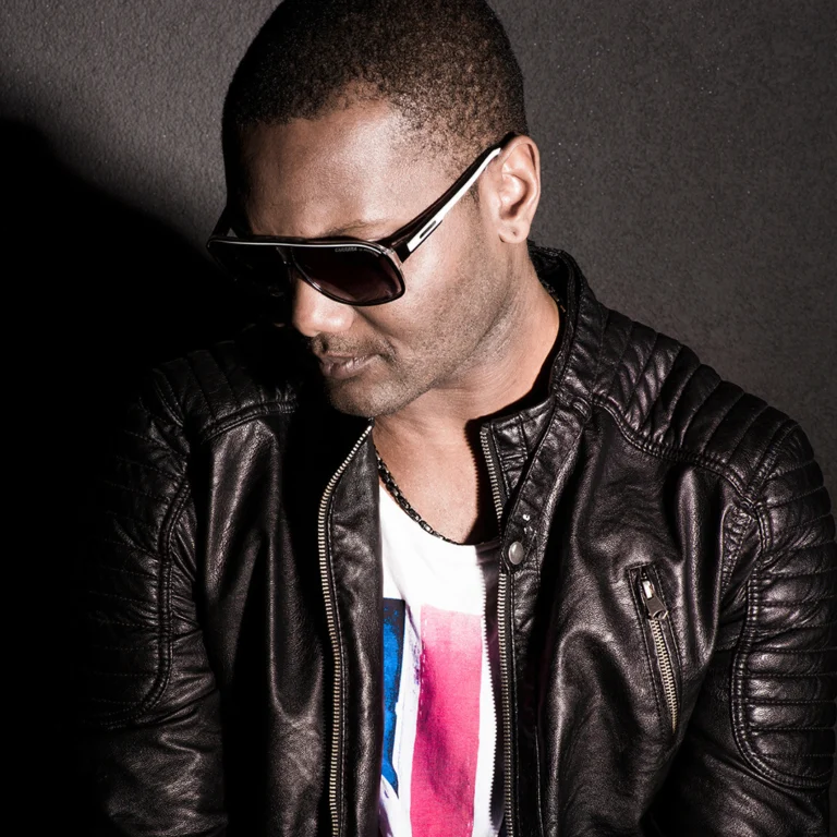 Instagram post from official.fbfotografie. This post is in position 2.